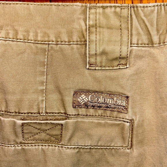 COLUMBIA CARGO PANTS Large Men’s Khaki Tan - Picture 6 of 14